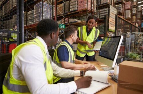 How Construction and Manufacturing Businesses Can Share Their Expertise Online